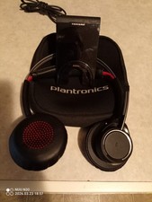 Plantronics Voyager Focus UC B825 Bluetooth Headset, W/charger, Noise Canceling