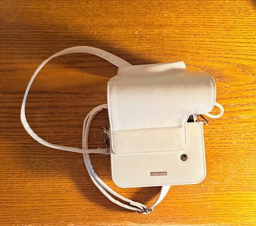 Fujifilm Instax Square SQ1 Instant Camera, White, w/Case and Film - Picture 7 of 9