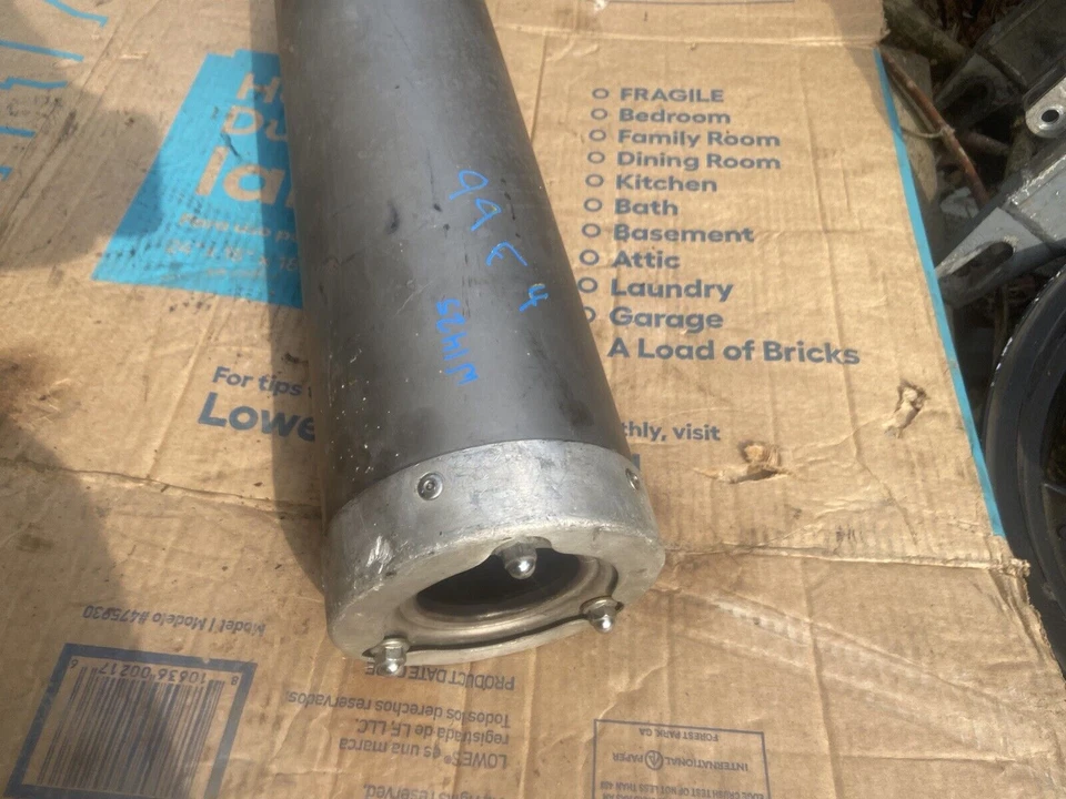 SILENCIADOR LATA ESCAPE 99 F4 TUBO DESLIZABLE Foto 3 de 3