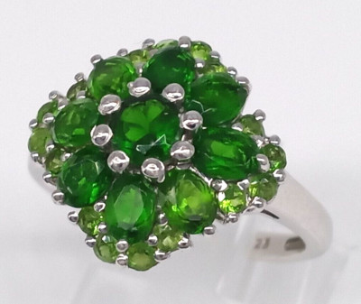 Smaragd grüner Edelstein Ring Cluster 925 Sterling Silber Größe 7 Designer funkelnd!