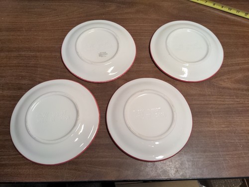 Set of 4 Jay Imports Ceramic Snowman Plates Red and White - Picture 7 of 10