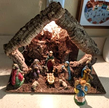 Vintage Italy Composition 11 piece Nativity Set & Light up Manger