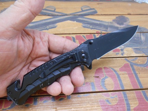 Boker Plus Pocket Knife Plain Edge Blade Glass Breaker Strap Cutter - Picture 2 of 9
