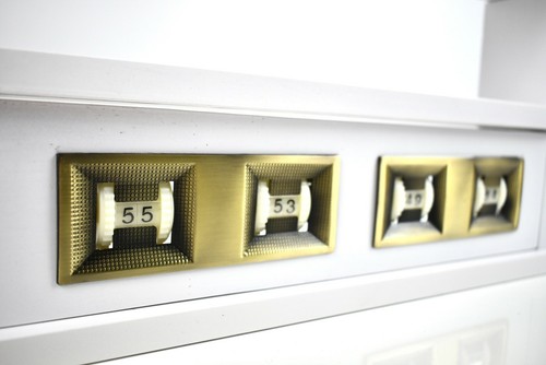 Accesorios de billar estante de bolas soporte de pared de cola para 6 contadores de puntos de cola blanco - Imagen 2 de 5