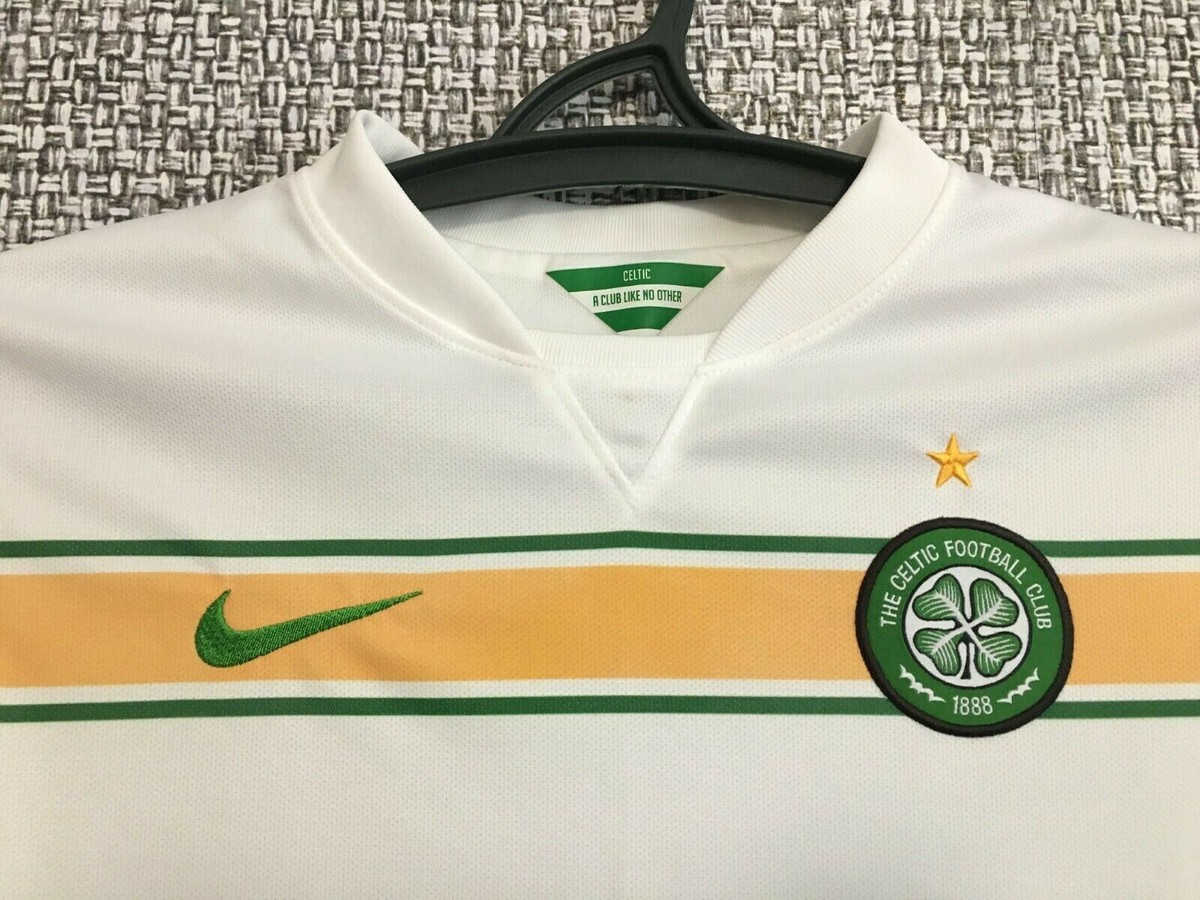 ウェア Celtic nike football jersey 2009 Nike Celtic FC Home Soccer Jersey Shunsuke Nakamura Men