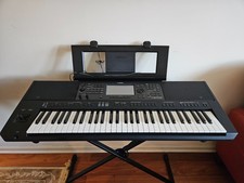 Yamaha PSR-SX700 61-Key Mid-level Arranger Keyboard - Black Local pickup ONLY 