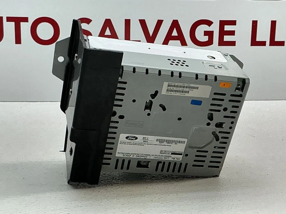 2017-2018 LINCOLN CONTINENTAL Audio Equipment Radio Receiver AM-FM-MP3 472943 Foto 2 de 4