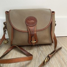 Dooney  Bourke Y2K Vintage ESSEX flap crossbody purse Taupe British Tan Leather