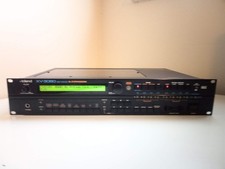 A Roland XV-3080 Rackmount Digital Synth Module, Display Screen, MIDI I/O