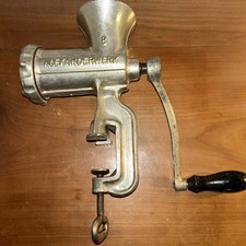 Alter Fleischwolf Alexanderwerk 8 Gußeisen@ Handkurbel Schraubzwinge