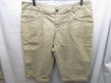 WOMENS OLD NAVY STRETCH BEIGE SHORTS SIZE 10 INSEAM 15" WAIST FLAT 17" RISE 8"