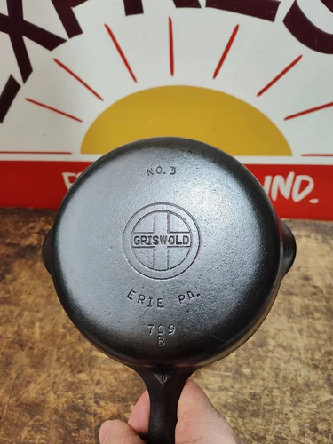 "Fully Restored" GRISWOLD 6" Cast Iron Skillet Small Logo Seasoned Flat