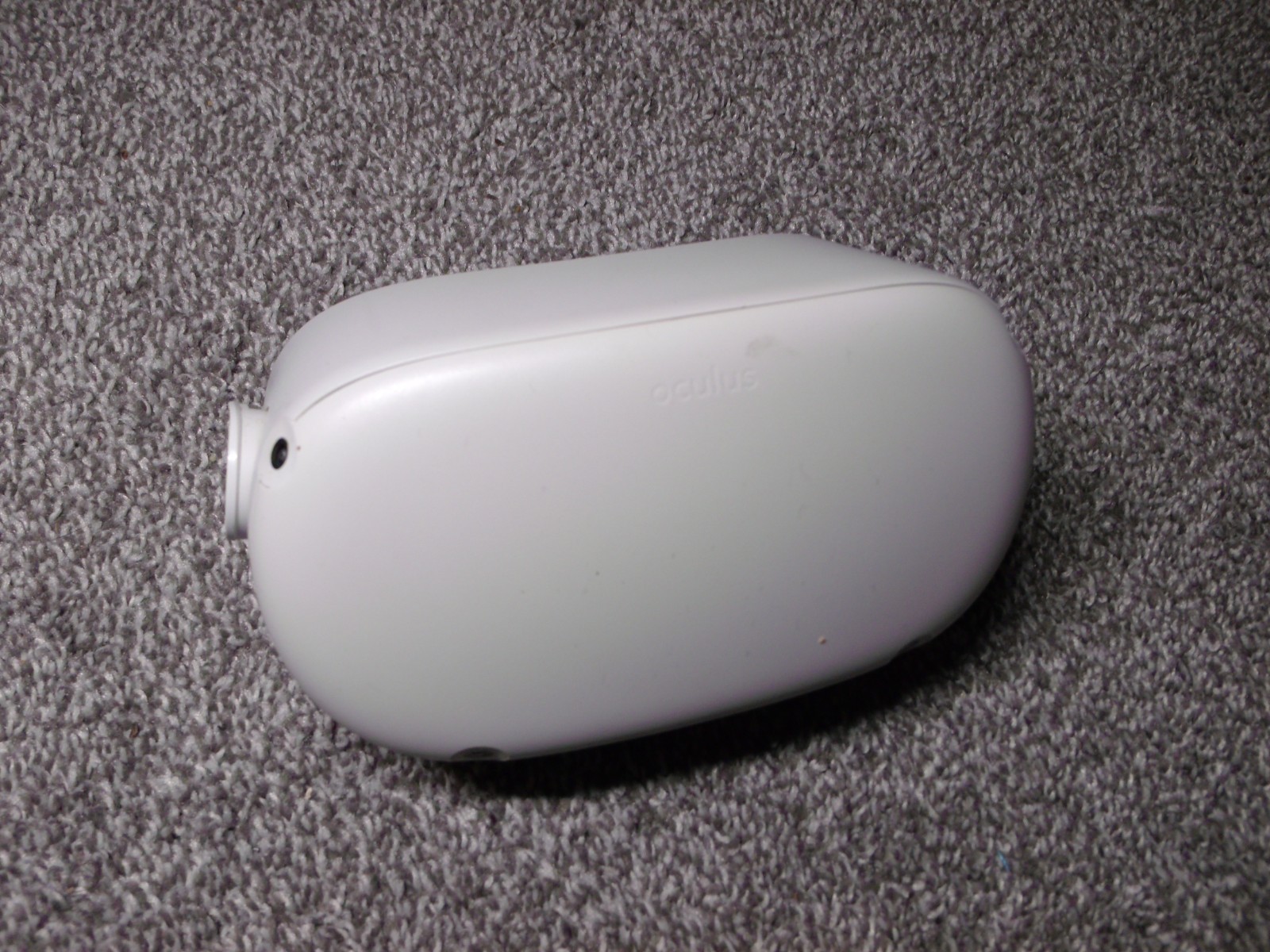 GENUINE Meta Oculus Quest 2 VR 128GB HEADSET ONLY FOR PARTS - TESTED READ