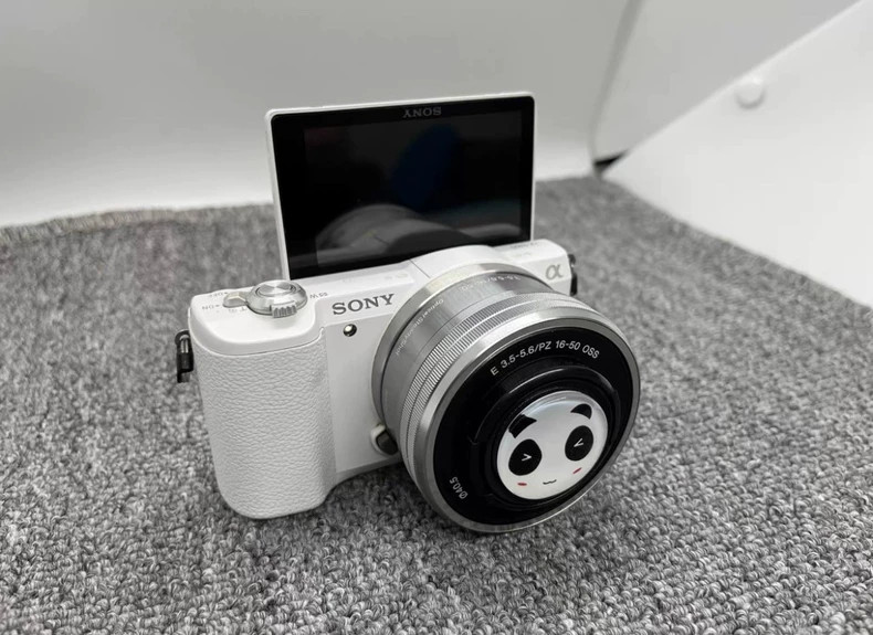 Sony Alpha a5100 Digital Camera Kit w/ 16-50mm Lens 24MP