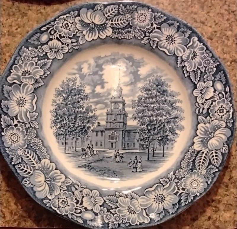 💠 Staffordshire Liberty Blue Dinner Plates - Indepence Hall - Set of 4