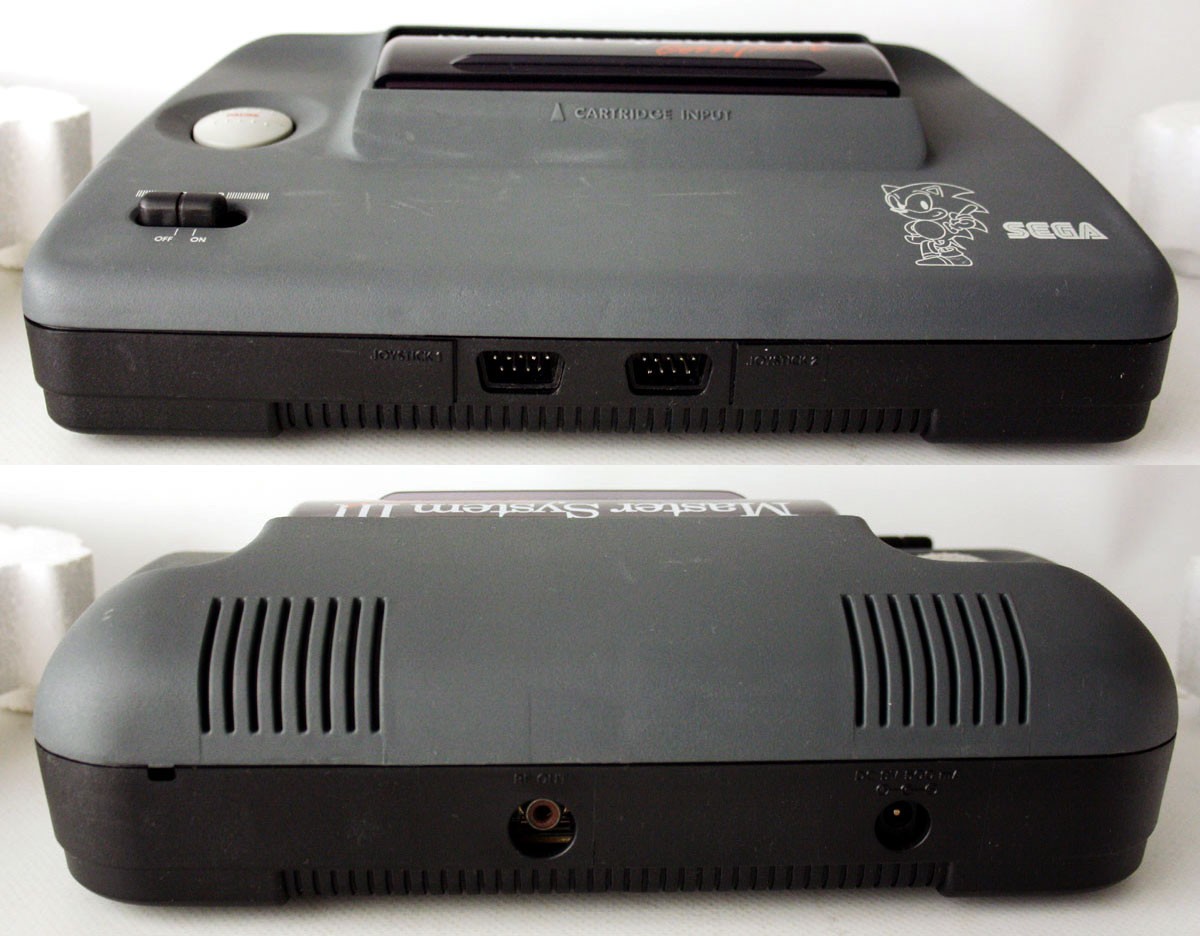 RARE VINTAGE 1992 SEGA MASTER SYSTEM III COMPACT CONSOLE SONIC TEC