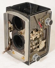 ROLLEIFLEX 2.8F TLR Camera Body for Parts