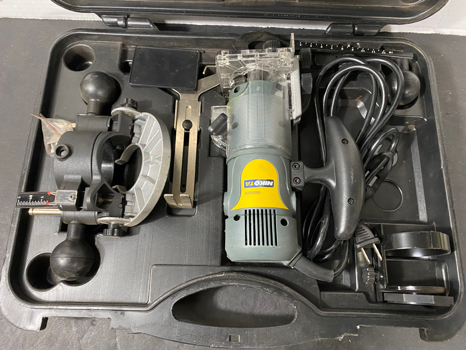 Nikota 01229 Woodworking Router 120V/60Hz 5A 30,000 RPM w/Accessories