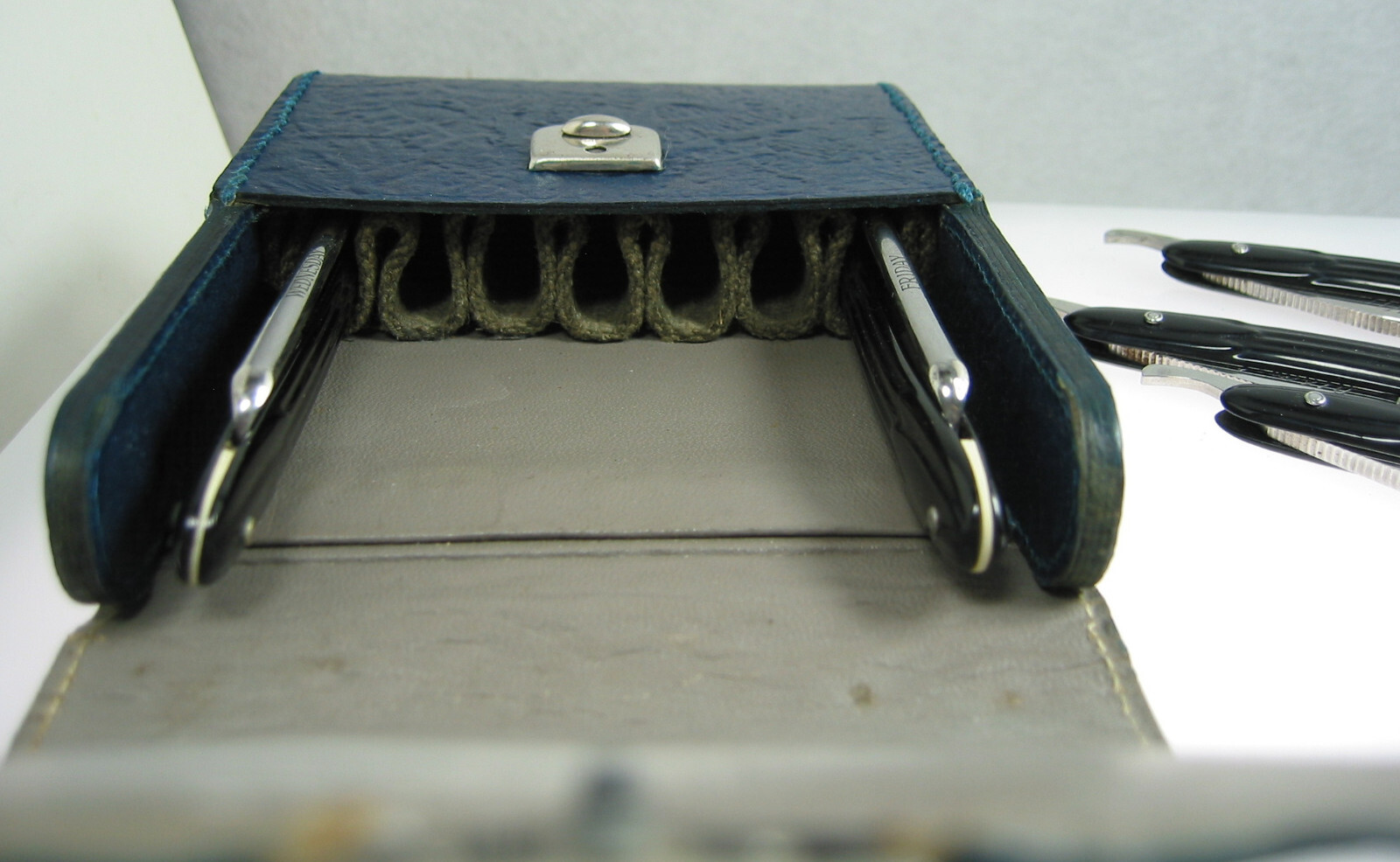 Kismet 7Day Set Straight Razors Days Etched Blades & Spines In 7Razor Case eBay