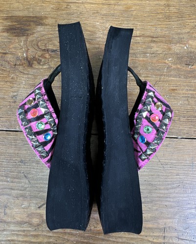 GRAZIE Vintage Y2K Platform Embellished Pink Faux Fur Flip Flop Women’s 7.5 - Picture 8 of 11