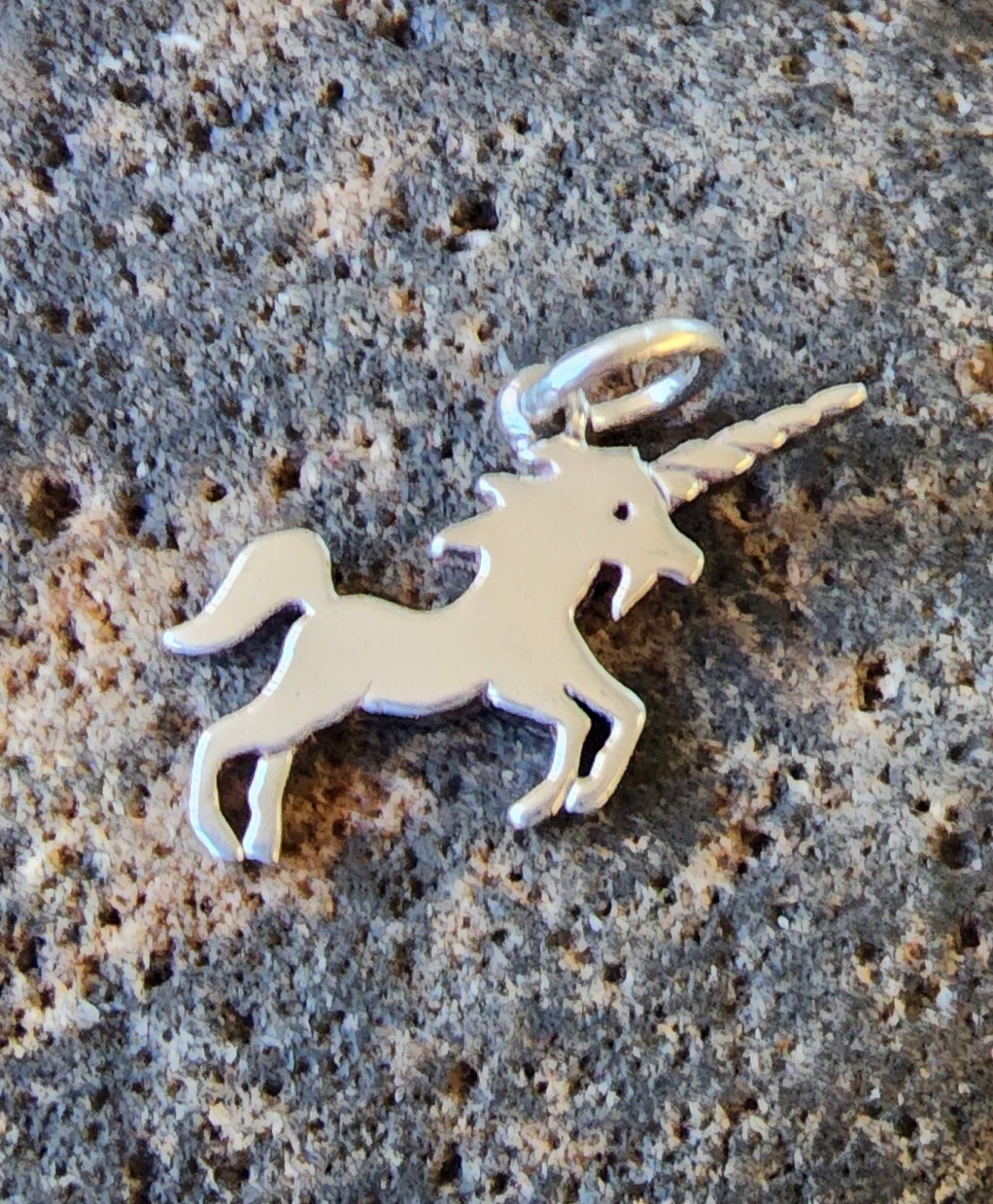 Retired James Avery Unicorn Pendant or Charm NEAT Pie… Gem