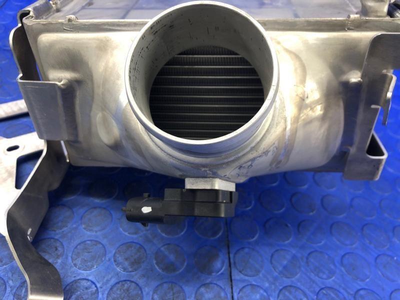 2016-2021 MCLAREN 570S OEM REAR RIGHT TURBO INTERCOOLER RADIATOR 13F0302CP