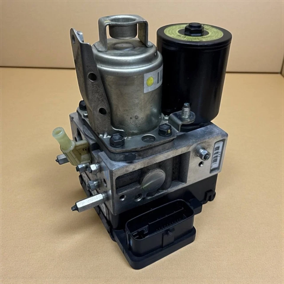 Atuador de bomba de freio 44510-47050 04-09 Toyota Prius ABS antibloqueio fabricante de equipamento original - Imagem 2 de 2