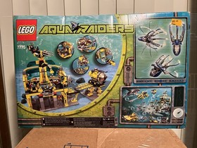 LEGO Aqua Raiders: Aquabase Invasion (7775) - New in Open Box - Complete Tbomk !