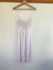 Gilead Women  s White Full Slip S Sheer Lace Bodice Spaghetti Straps