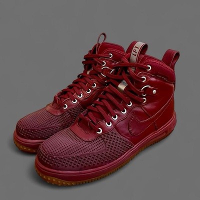   Nike 2016 Air Lunar Force 1 Duck Boot Team Red Gum Shoes   Men s Size 11.5  