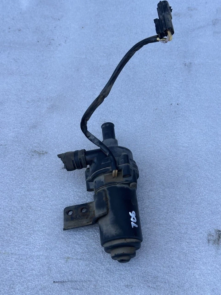 Jaguar XK8 2003 AUX bomba de agua eléctrica MJA6710AA Foto 2 de 4