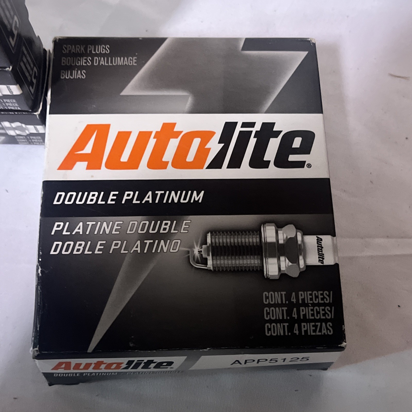 4 Pack of Autolite Double Platinum APP5125 Spark Plug for 7510 41-823