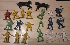 Vintage Lot Of 19 Cowboys And Indians And 2 Horses - Hong Kong 1960s