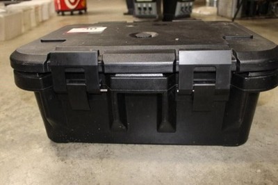 Cambro Insulated Food Carrier / Hot Box   23  x 12  x 18 