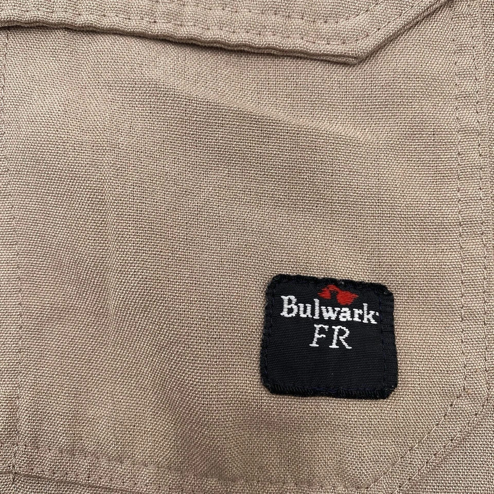 Camisa de trabajo Bulwark FR para hombre grande bronceada resistente al fuego manga corta abotonada Foto 4 de 4