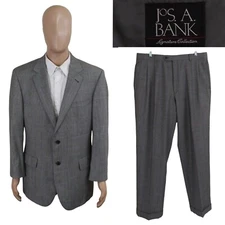 Jos A Bank Signature Collection 2 Piece Prince Of Wales Gray Wool Suit 42R 35X29