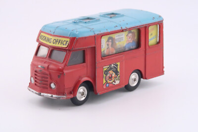 CORGI TOYS 426 * SMITH´S CARRIER * CHIPPERFIELDS BOOKING VEHICLE * 1:43