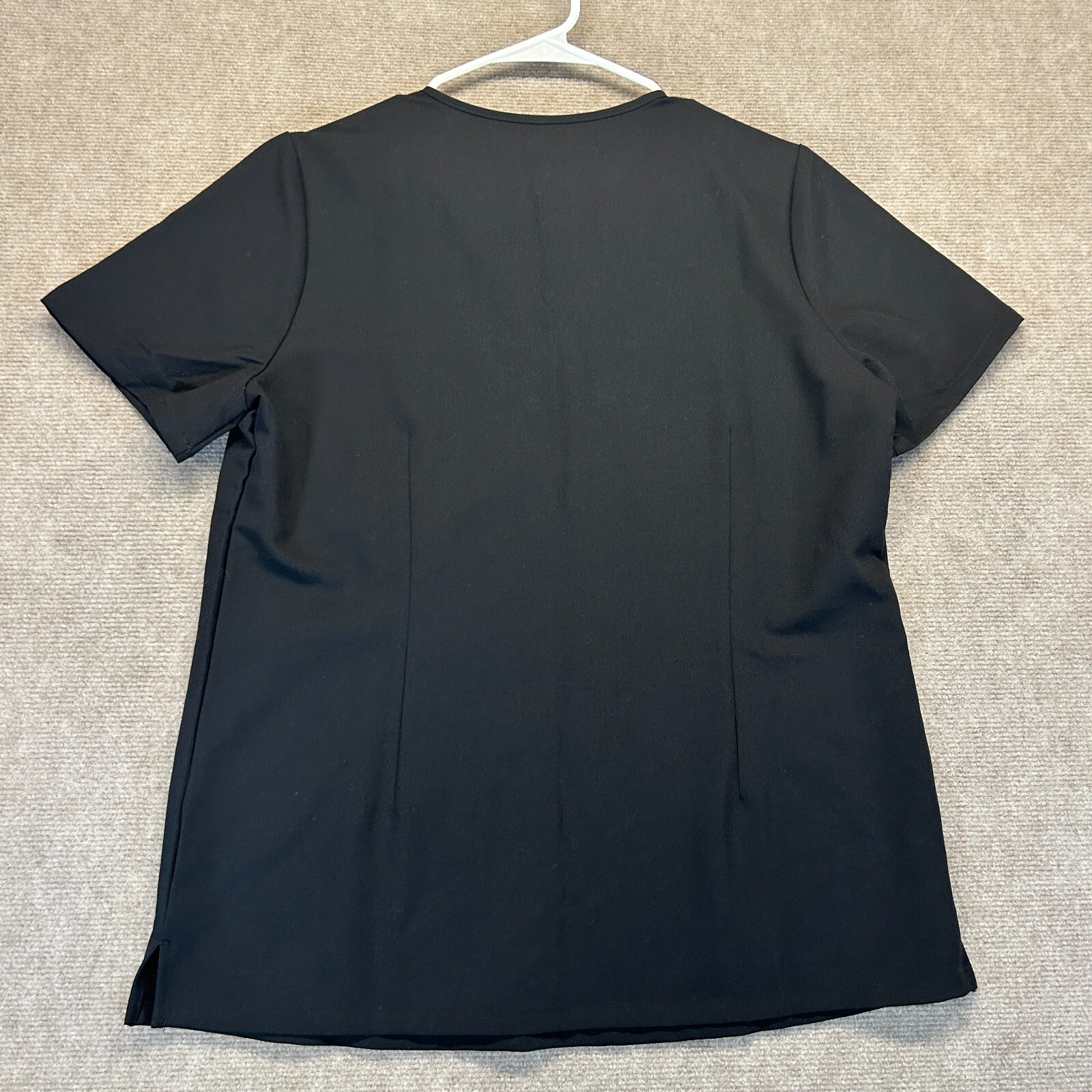 FIGS Catarina One Pocket Scrub Top Women's Medium Black Short Sleeve