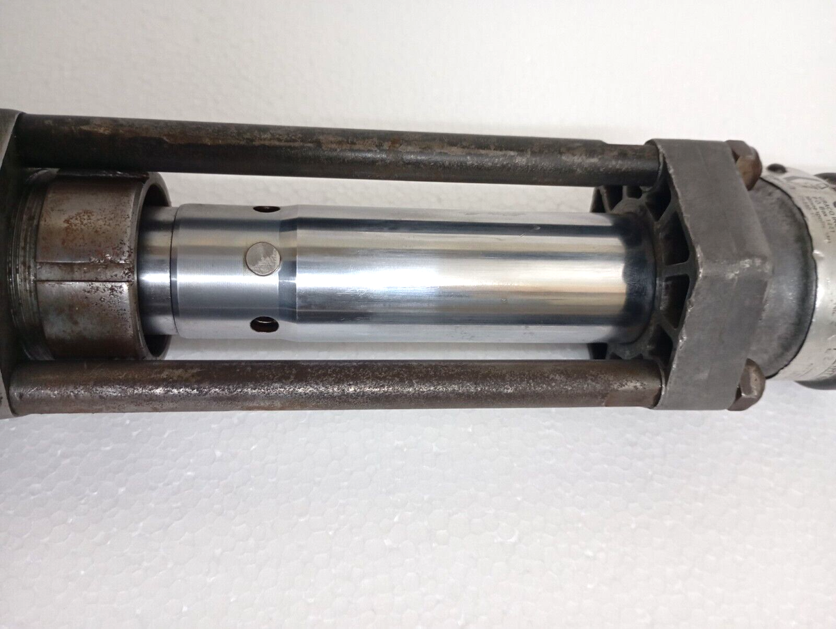 GRACO 226-941 FAST-FLO AIR OPERATED PISTON DRUM PUMP | eBay