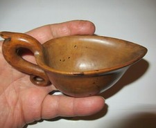 ANCIEN BIBERON  BOIS TASSE à  NOURRISSONS  XIX eme ART POPULAIRE FEEDING BOTTLE