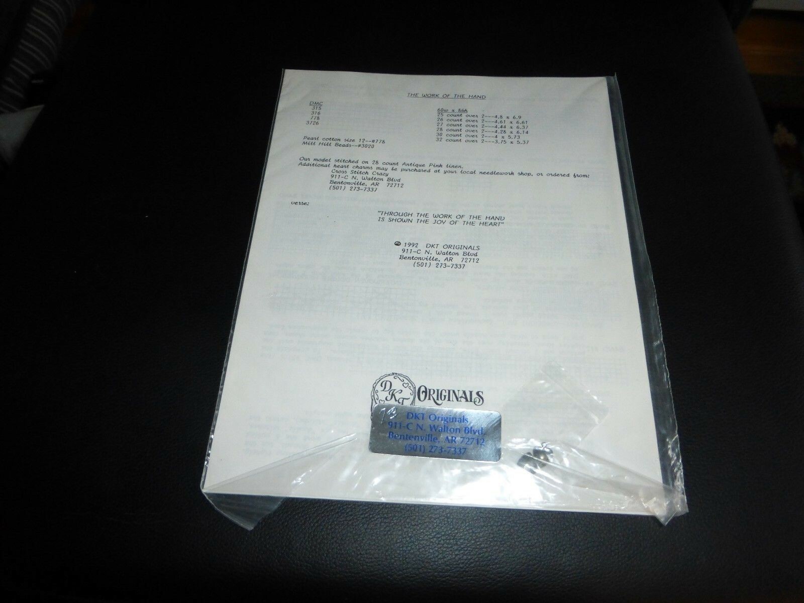 1992 Sealed DKT Originals [ Arkansas ] "The Work Of The Hand" 2 Heart Charms