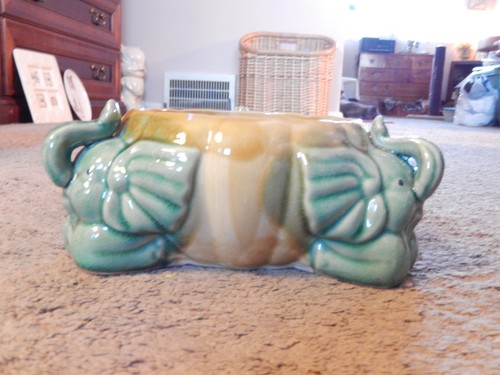 Glazed Green and Brown Bamboo OR Succulent Planter TRUNK UP 3 Elephants - Picture 6 of 15