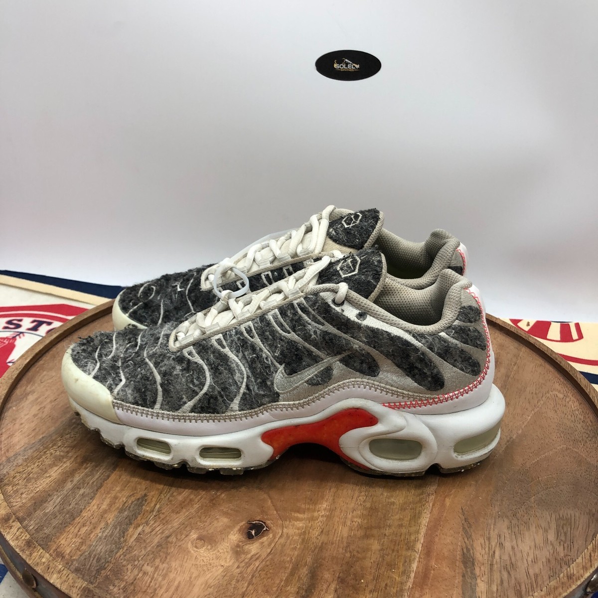nike tuned 1 essential recycled felt