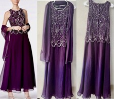 J Kara Mother of Bride/Groom Sleeveless Scallop Trim Beaded Dress w/Shawl Sz.10