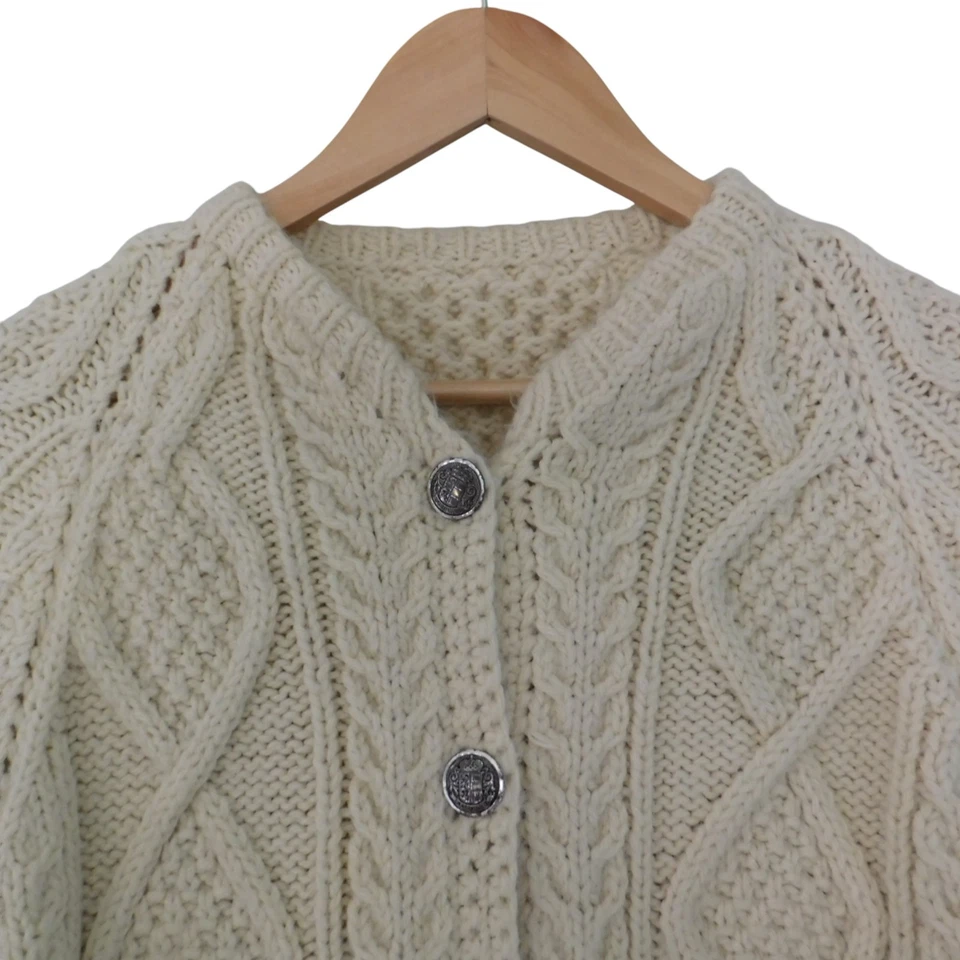Cárdigan suéter vintage para mujer de lana tejido con cable pesado pescador grueso tejido a mano Foto 2 de 4