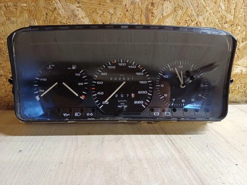 VW PASSAT B3/B4 3A2, 35I Kombiinstrument 5220029110 1.80 Petrol 102kw 34899023
