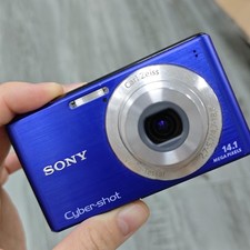 Sony Cyber-shot DSC-W530 14.1MP Compact Digital Camera blue W/Accessories