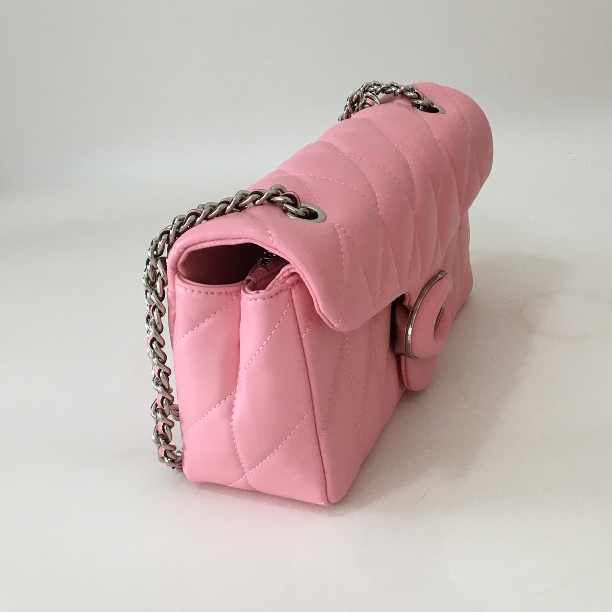Coach Outlet Tabby Shoulder Bag 26 Pillow Quilting Vivid Pink