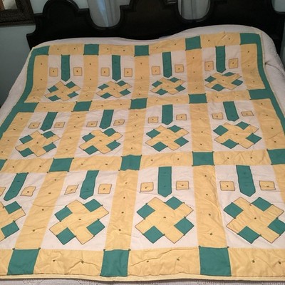 Dutch Windmill Quilt Twin 68'' x 72'' Yellow Green Tied Cotton Repair needed