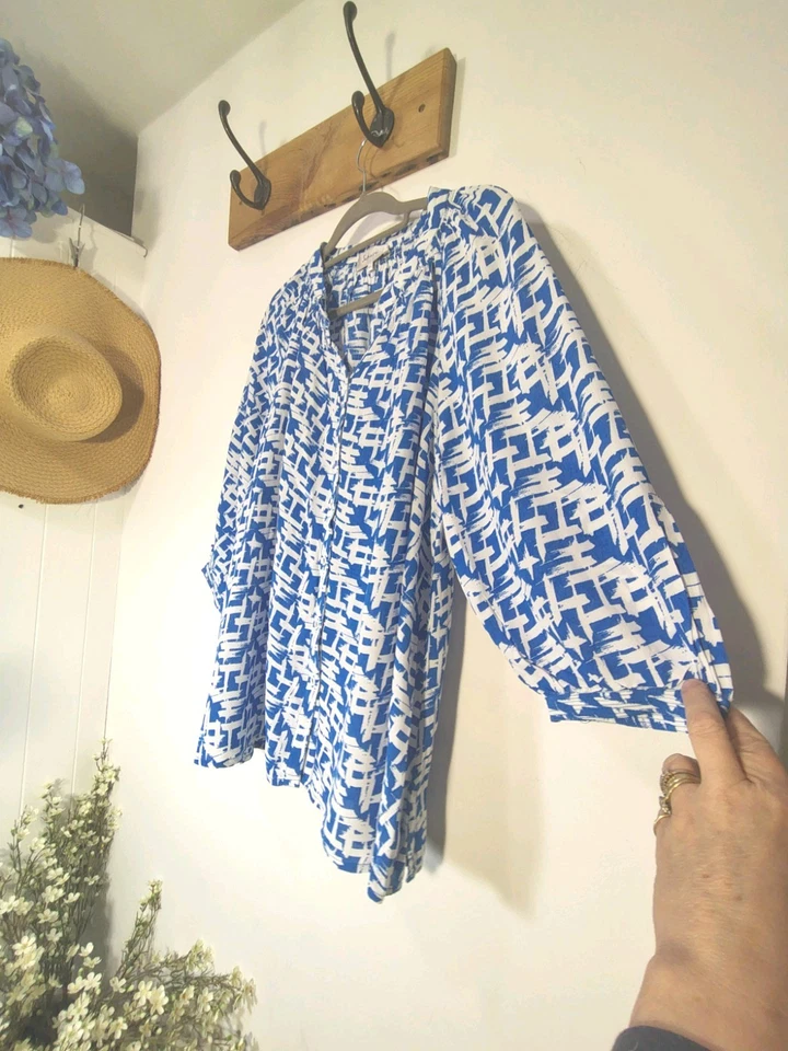 Sahara Blue & White Viscose Printed Top with 52 Chest - Image 3 of 4